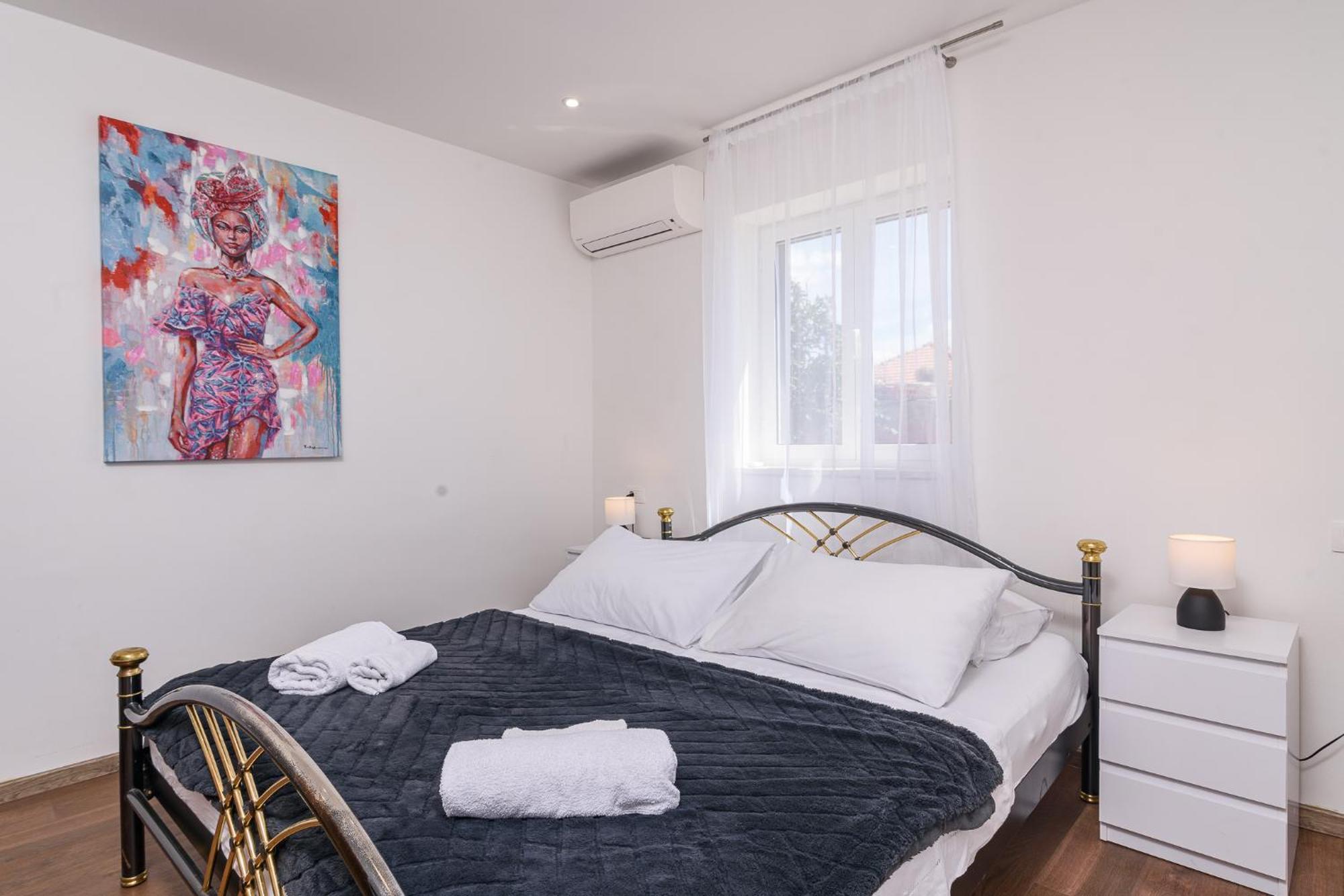 Apartments Eva Трогир Экстерьер фото