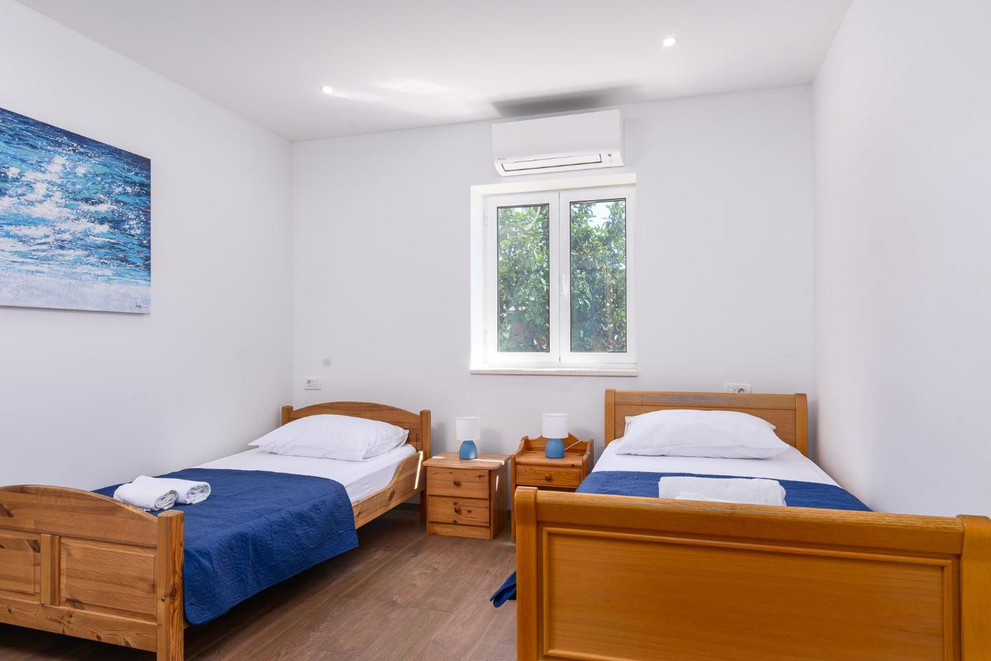 Apartments Eva Трогир Экстерьер фото